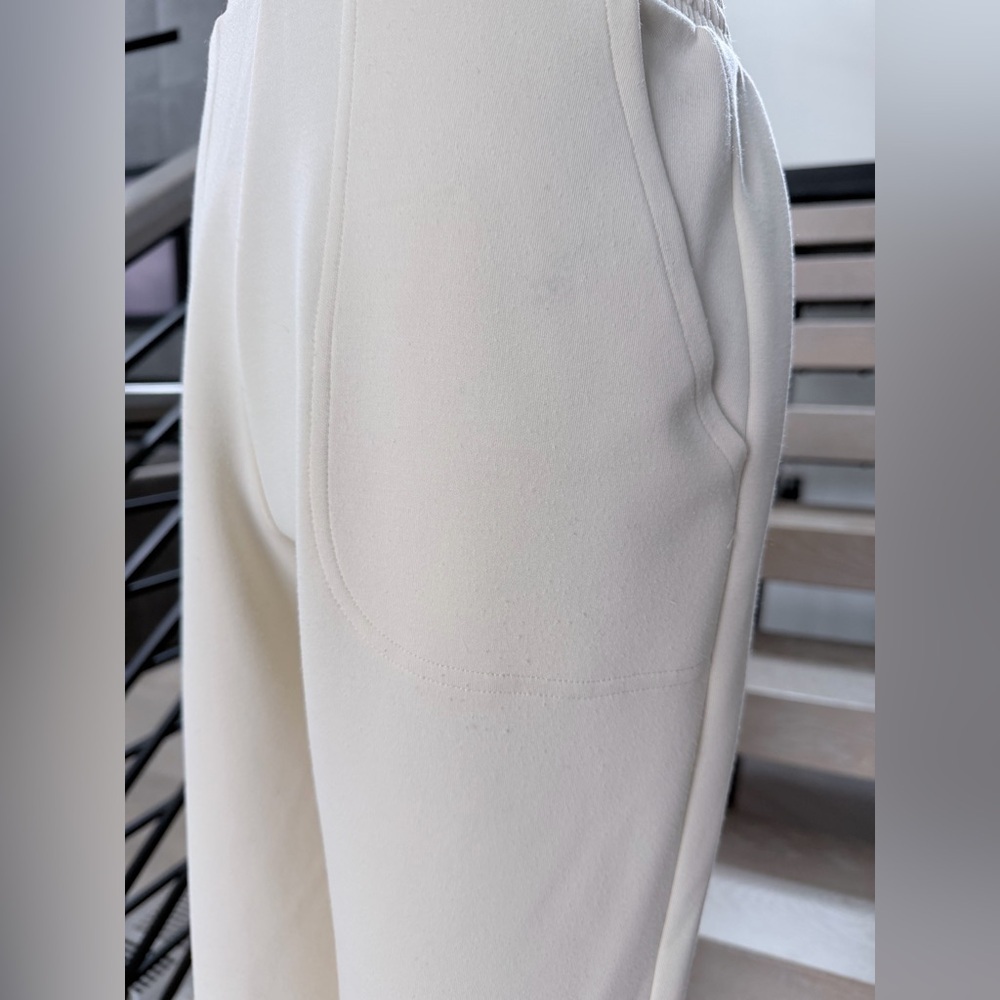 Slim High-Rise Cream Ponte Pants size XS/S - Picture 5 of 10